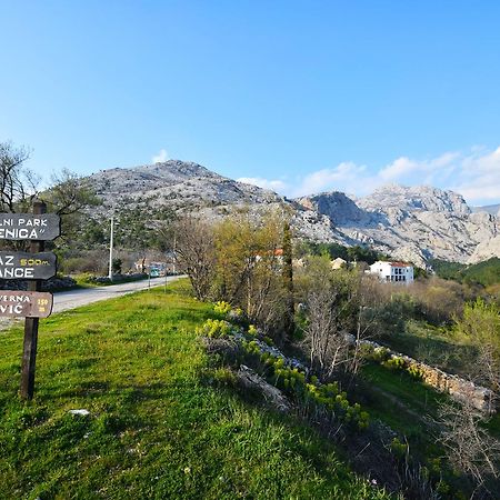 Apartments Paklenica Starigrad Paklenica Exterior photo